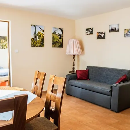 Ve Vinarstvi Medek | Medek House & Winery